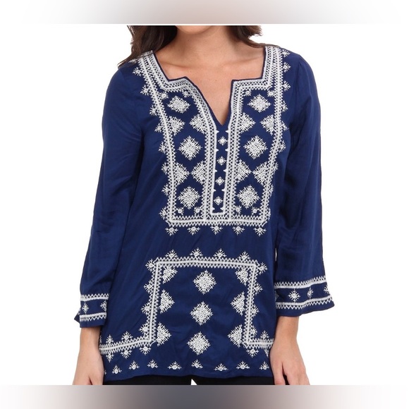 Lucky Brand Embroidered Blue White Tunic Top Sz Medium - Picture 7 of 9